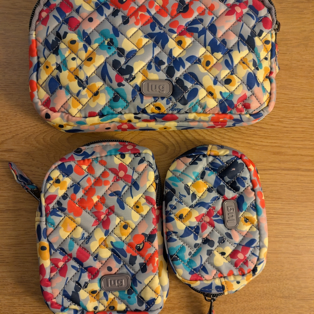 Lug Round Trip Pouches, New